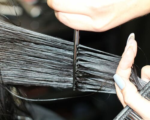 hairdressing-cutting-hair-haircut-hair