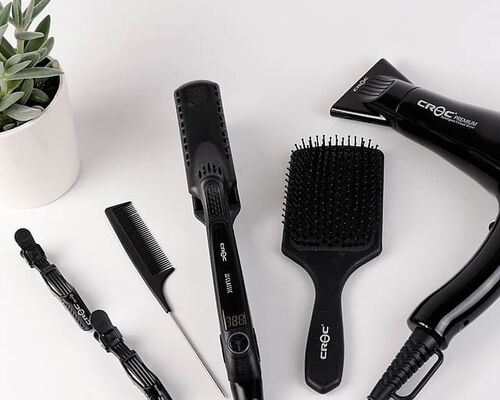 black-hair-brush